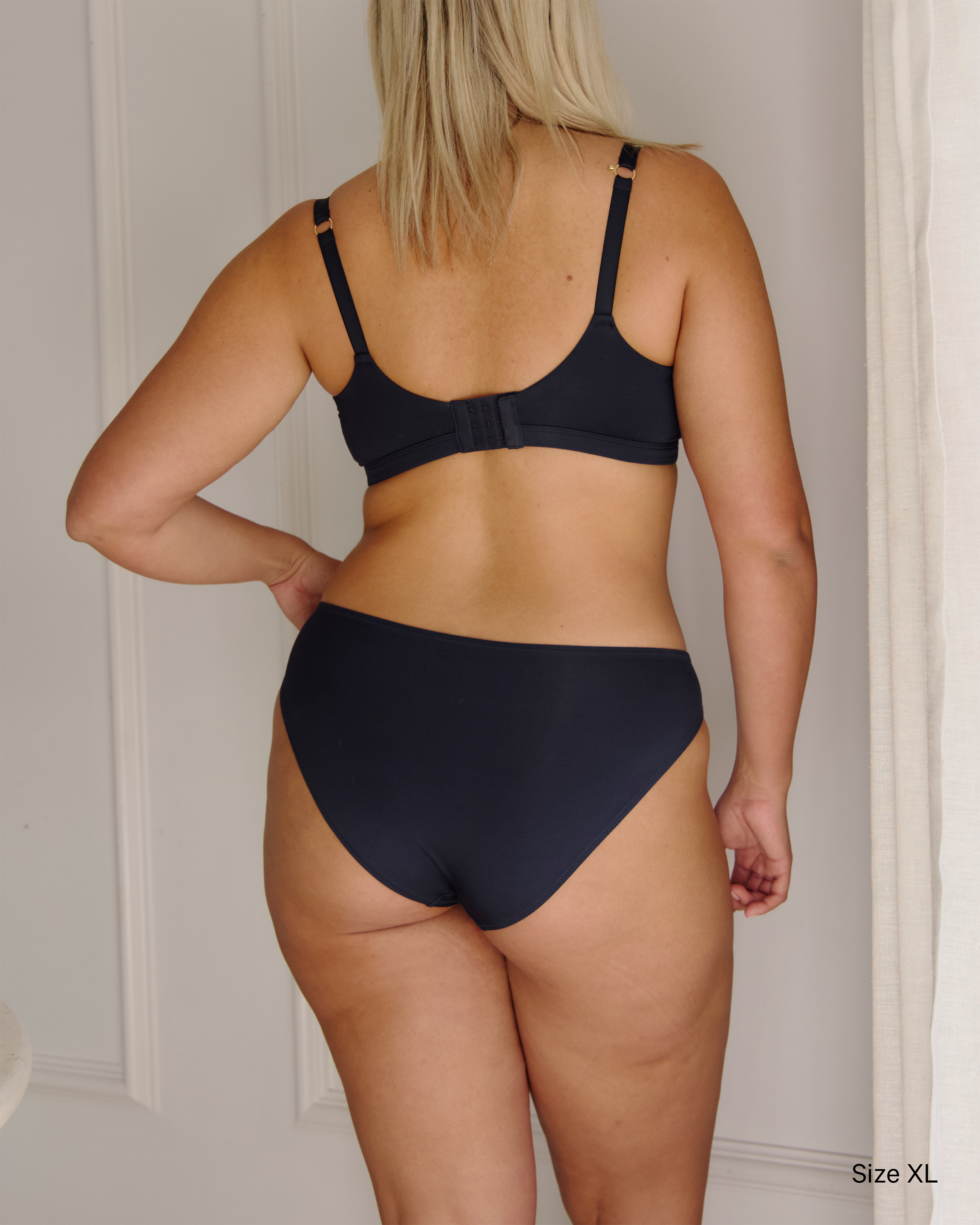The High Leg Brief - True Navy